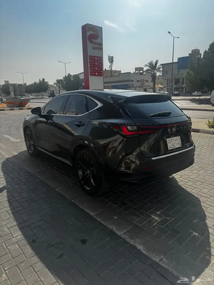 لكزس NX 2024 5