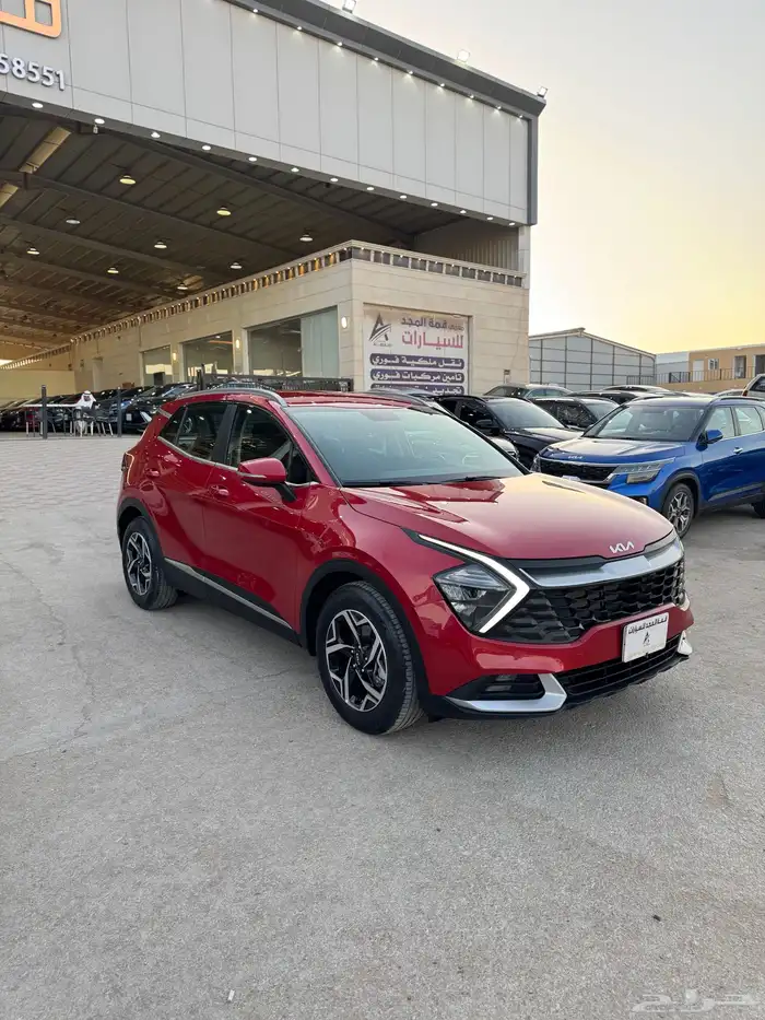 للبيع كيا سبورتاج 2024 - نص فل - دبل محرك 1.6 1