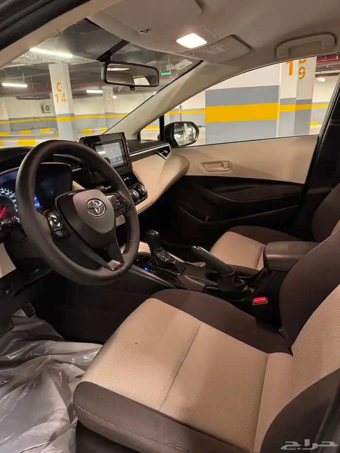 كورولا 2022 مكينة 2.0 cc 6