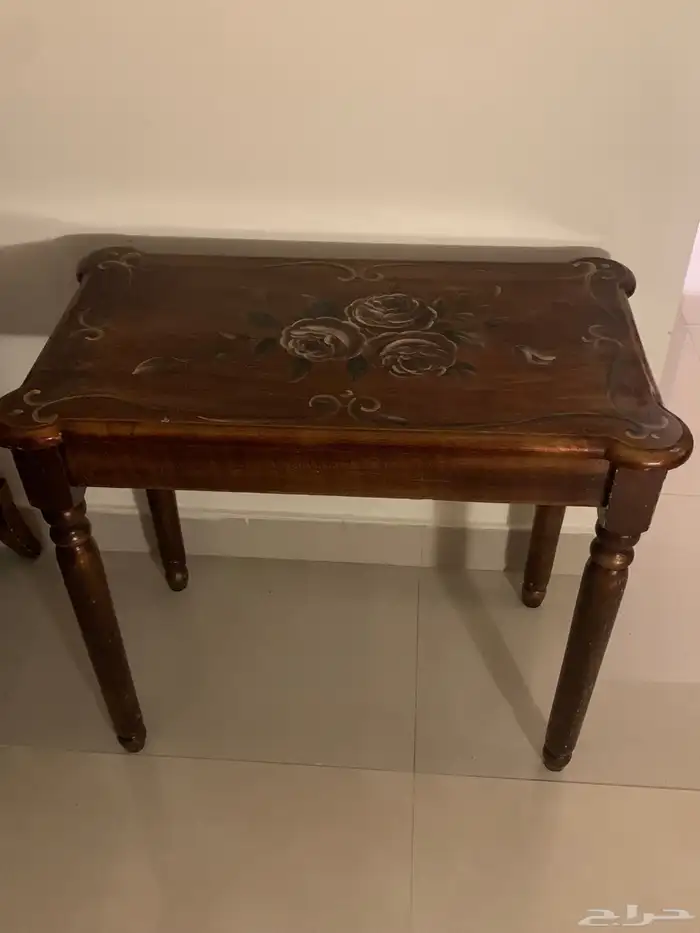 طاولة خدمه فنتج 0