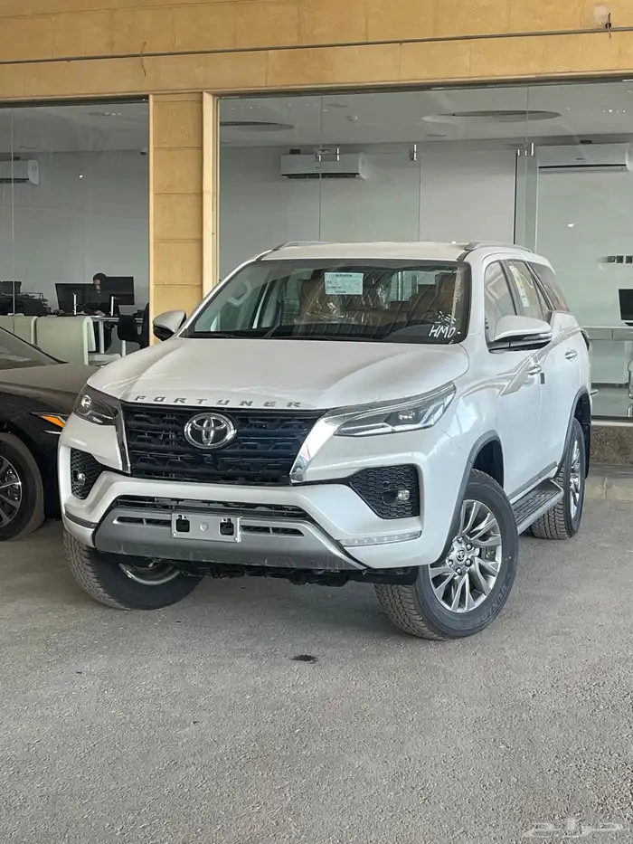 فورتشنر VX3 بنزين 6 سلندر فل كامل خليجي 2025 متوفر لدى الحسن 0