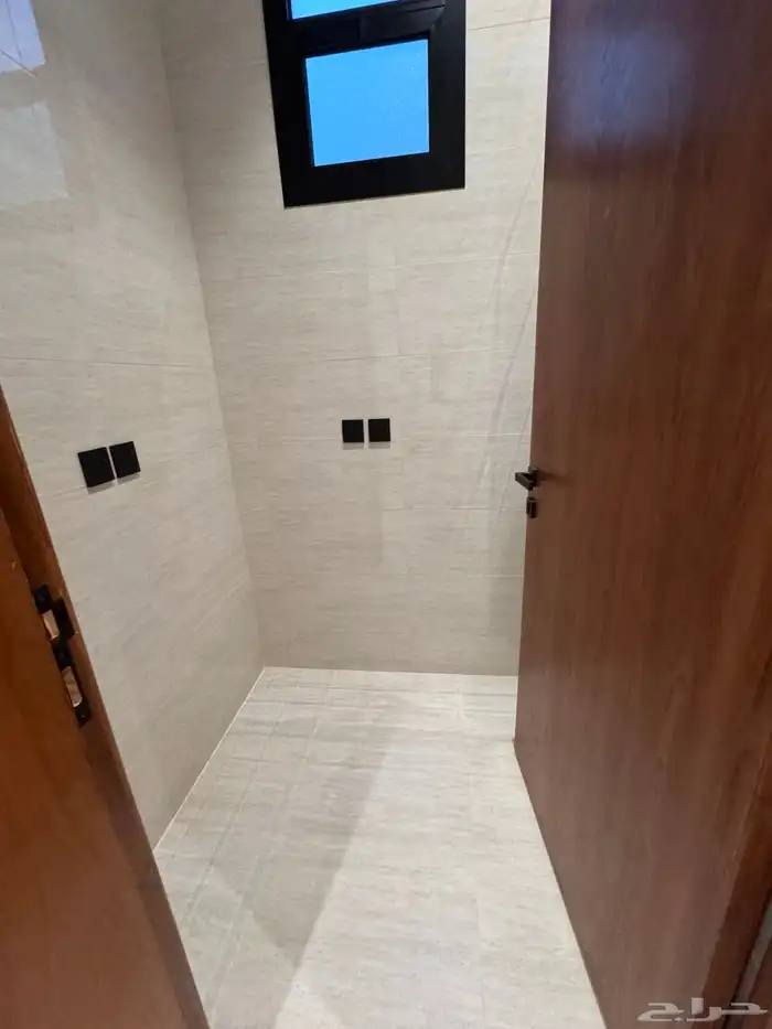 للبيع روف علوى مع ملحق 8 غرف على برحه مسجد من 680 الف 14