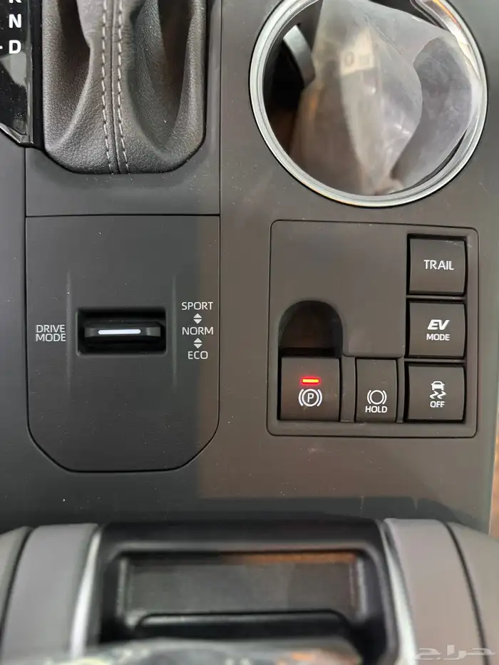 تويوتا   هايلاندر GLE هايبرد 2025 جديد سعودي 157.550 شامل 14