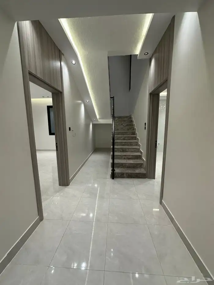 للبيع روفات ارضي وعلوي مودرن باسعار من 650 الف المحالة 7