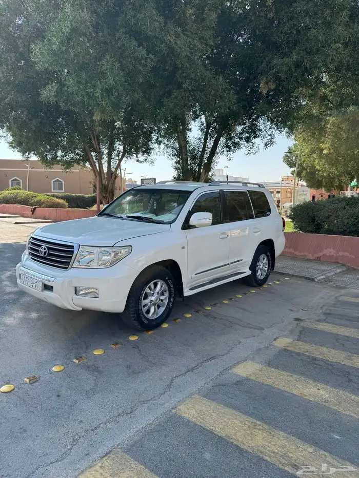 لاندكروزر جي 2009 تماتيك 1