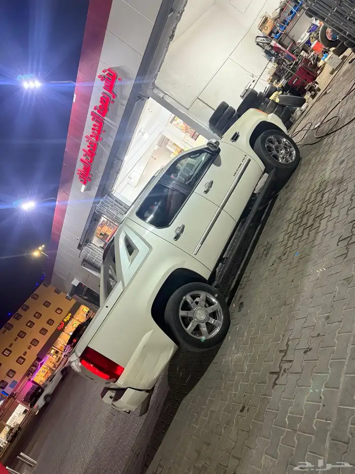 كاديلاك اسكاليد حوض 2009 29