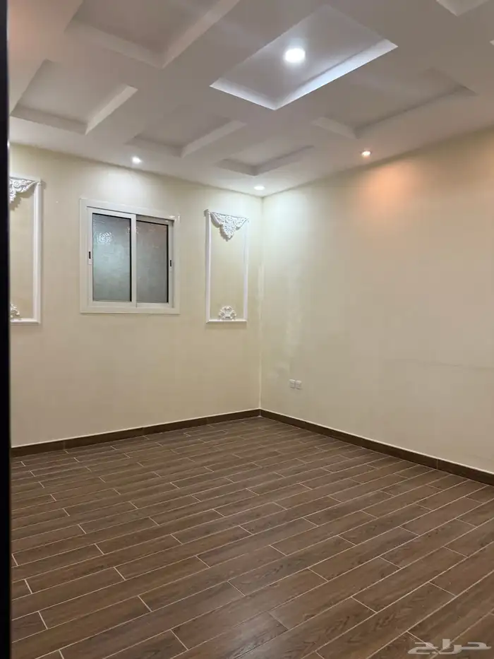 دور اول للايجار خمس غرف نوم ماستر وصاله 7