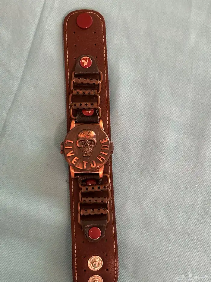 ساعة فنتج قديمة 0