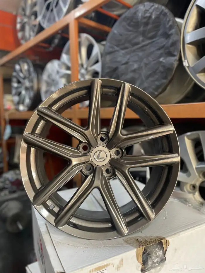 جنوط لكزس is f ارنوب موديل 2015 مقاس 18 درجه اولى 1