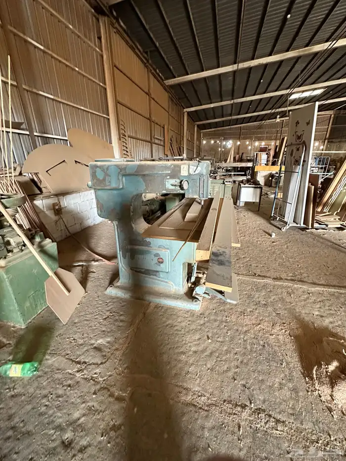 مكاين نجاره ومخرطه مصنع كامل 16