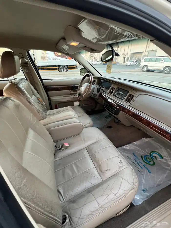 فورد قراند ماركيز لمتد 14