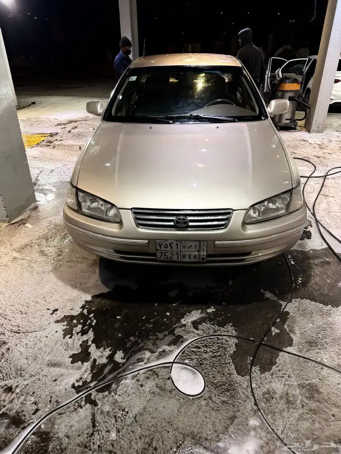 كامري نظيف مديل 2000 4