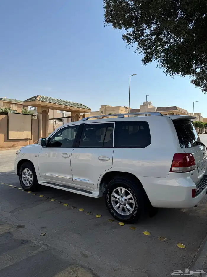 لاندكروزر جي 2009 تماتيك 4