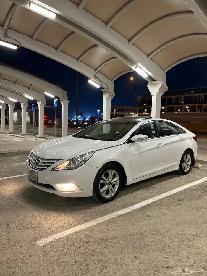 للبيع سوناتا 2012 نظيفه جدا 3