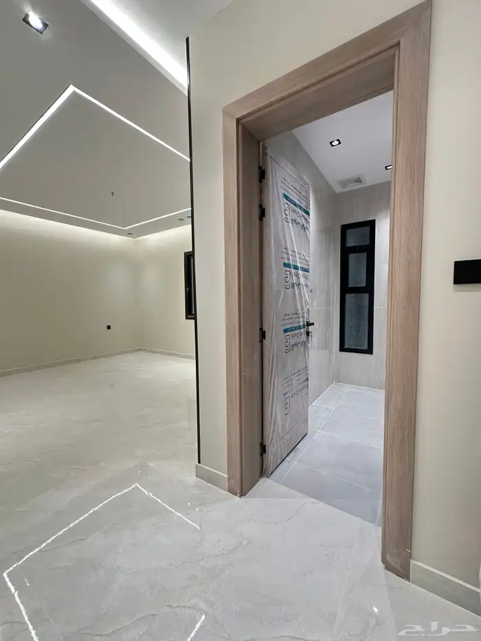 شقق للبيع بمداخل مستقلة و اسطح خاصة 47