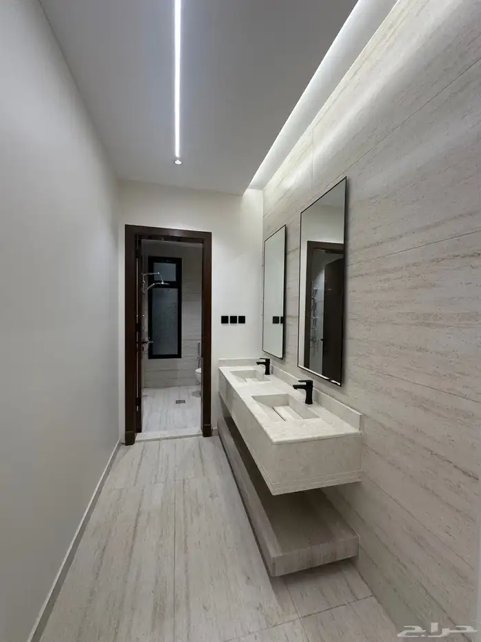 شقق تمليك بحوش 6 غرف 9