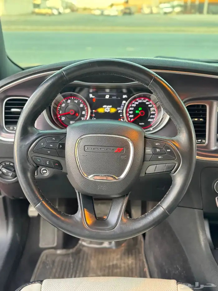 للبيع دوج تشارجر 2018 SXT بلس فل كامل - ممشي قليل جدا 12