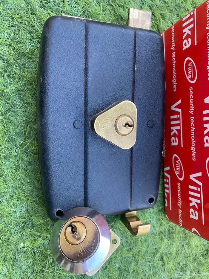 كيلون باب حديد تشيزا ايطالي مستعمل نظيف 0