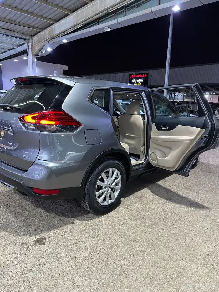 نيسان اكس تريل 2022 وكالة 18