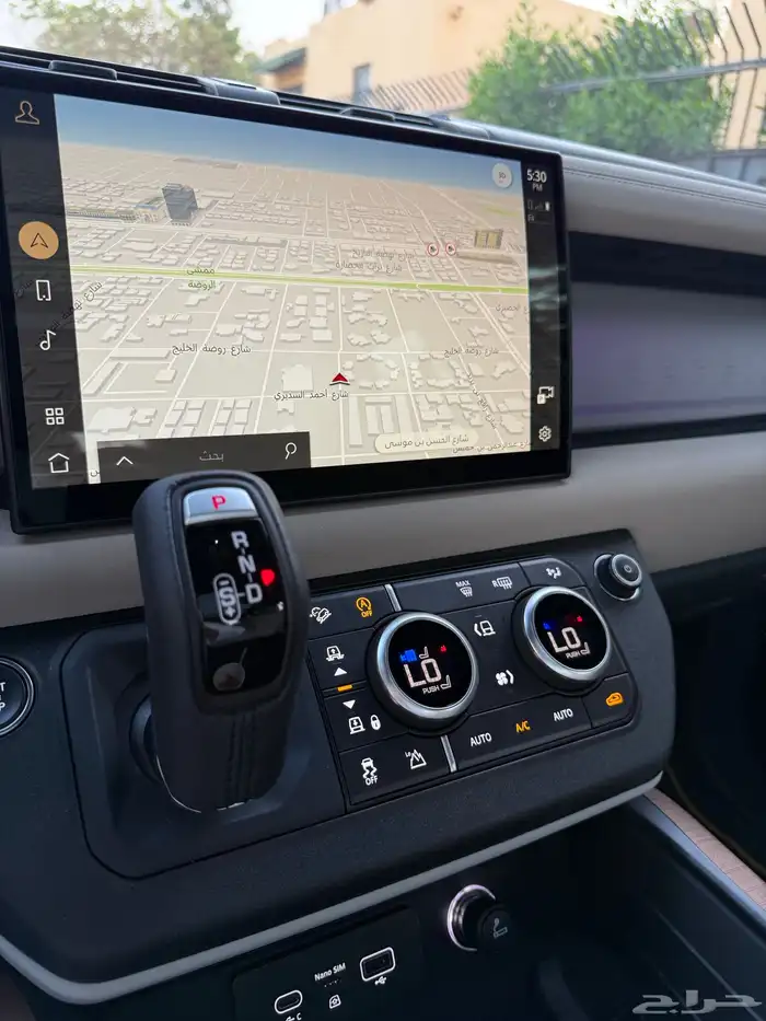 للبيع ديفندر 2023 6 سلندر HSE 110 13