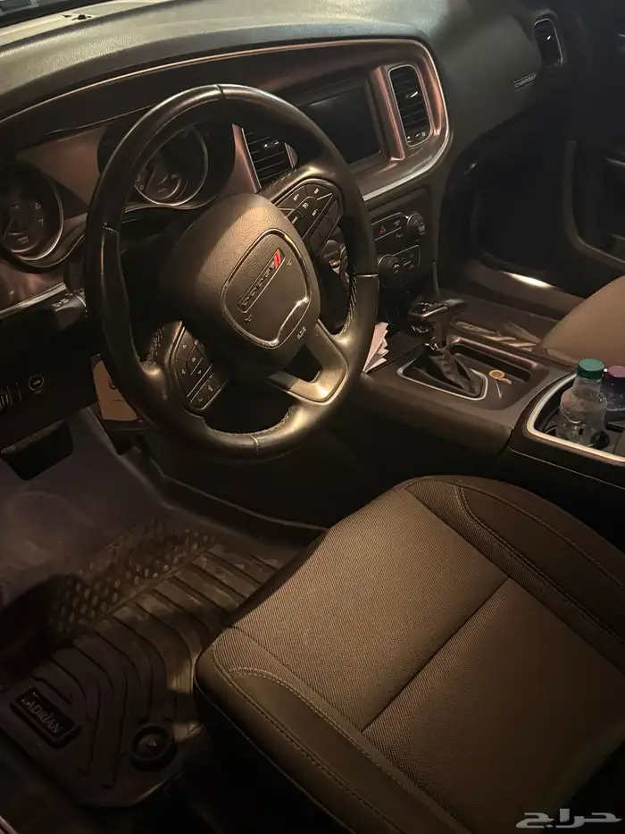 للبيع دوج تشارجر 2021 مخزن شبه جديد 5