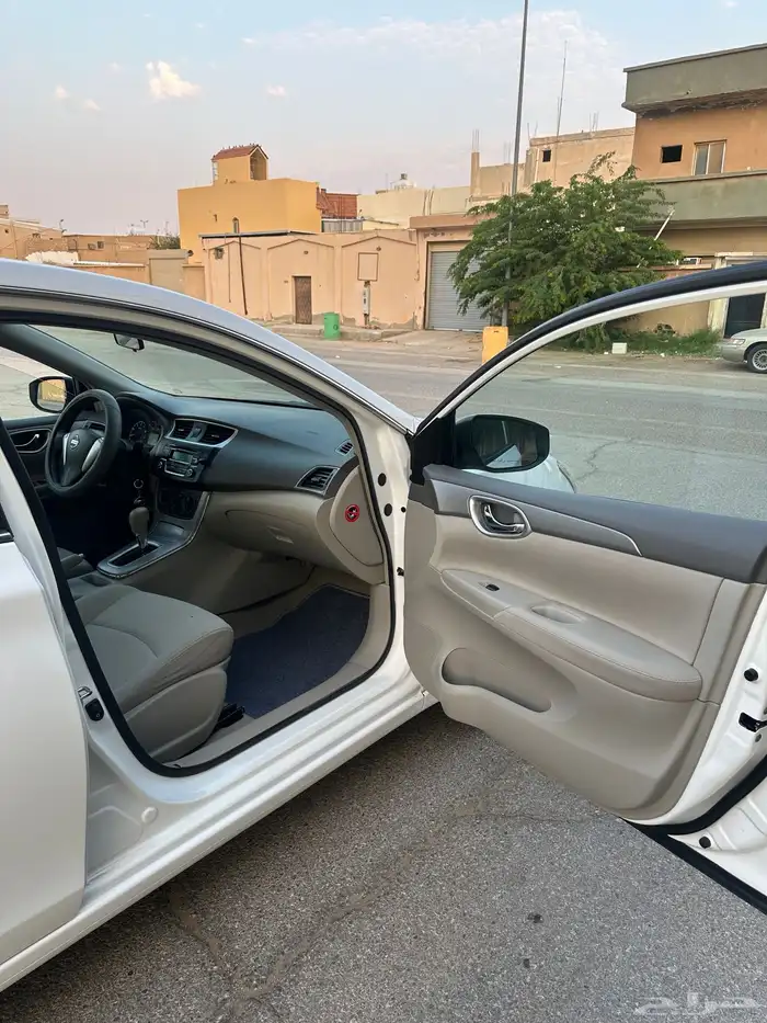 نيسان سنترا 2020 نظيف جدا 23