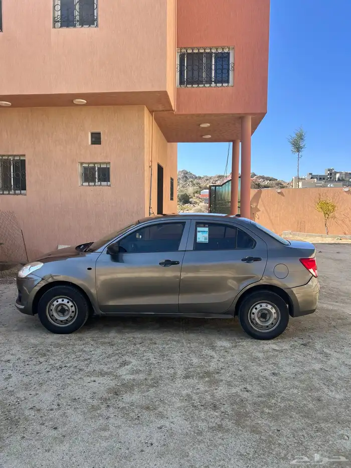 ديزاير سوزوكي 2018 قير عايدي 3