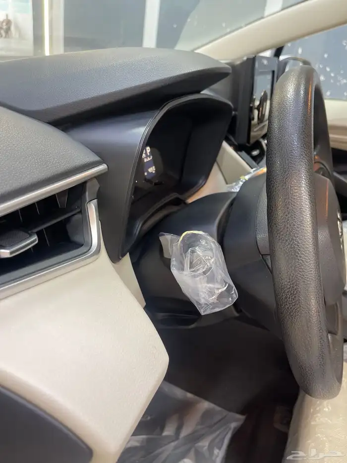 Corolla 2024XLi 2000Cc. 14