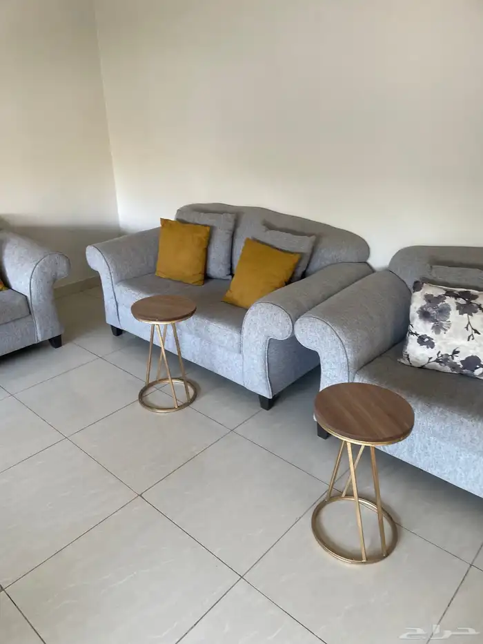 اثاث مستعمل شاليهات استراحات مكيفات ثلاجات شاشات كنب 17