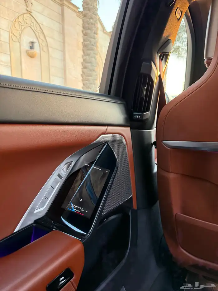 بي ام دبليو 735Li الناغي على الضمان 2023 فل كامل ( تم البيع) 12