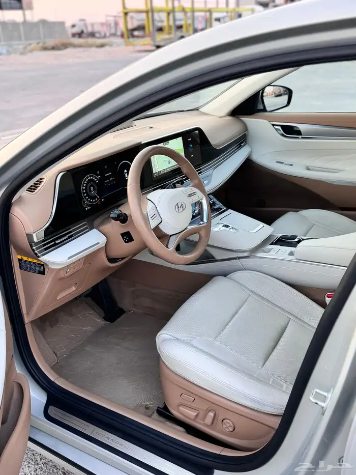 للبيع هونداي ازيرا 2020 بنزين وارد كوريا 9