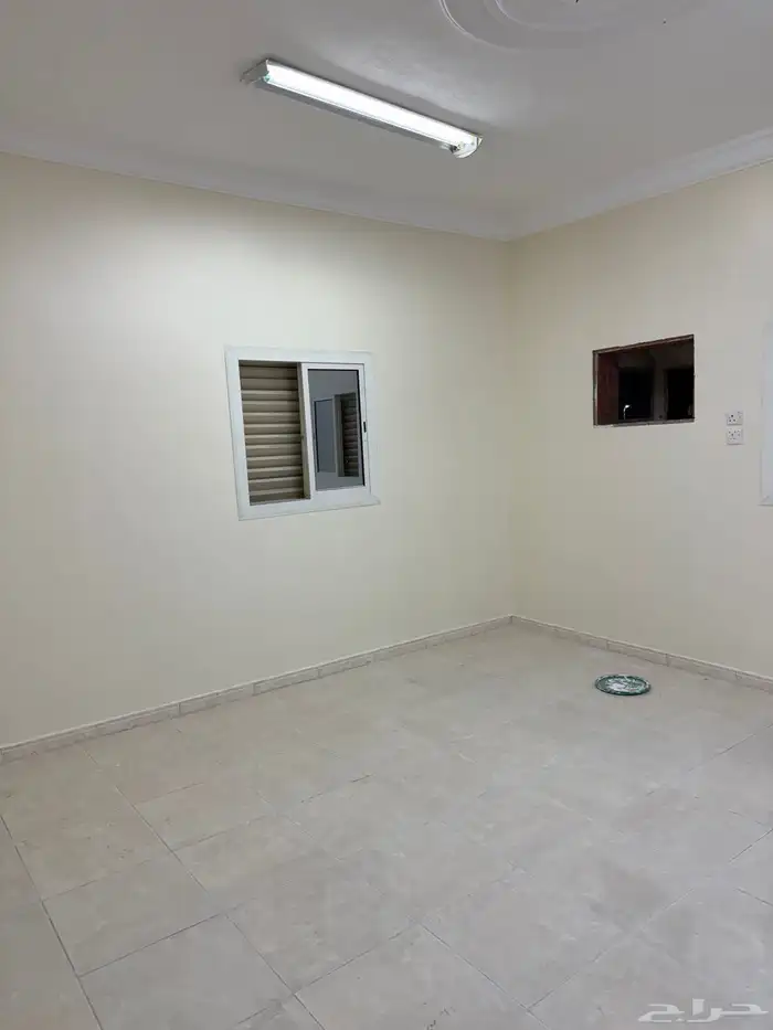 شقة ملحق غرفتين مع (سطح ) 5