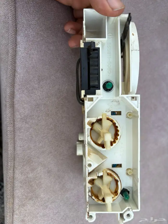 طبلون هايلوكس 2005 1