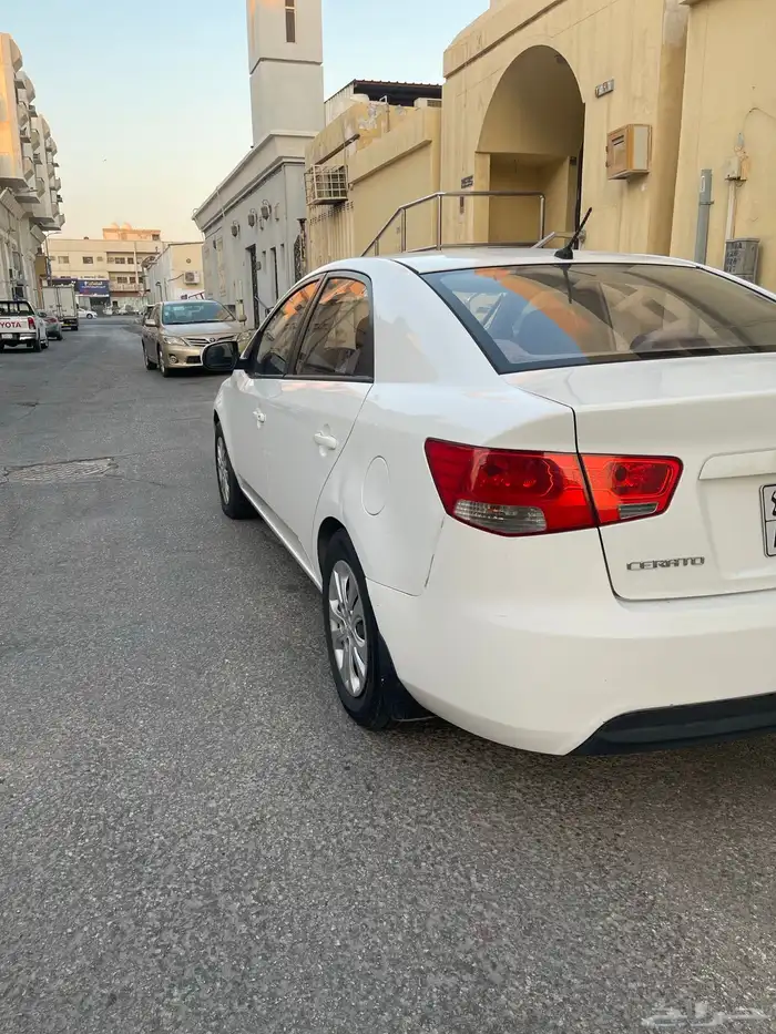 سيراتوا للبيع 12