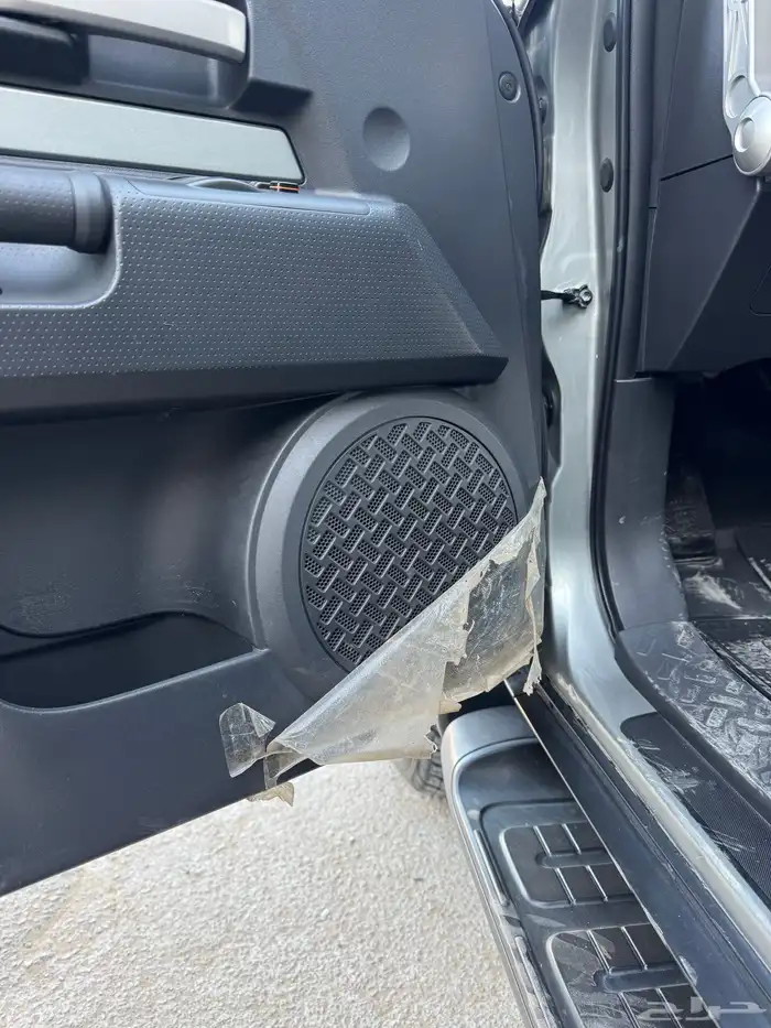 للبيع تويوتا اف جي 2010 - مخزن عداد 40 الف فقط 20