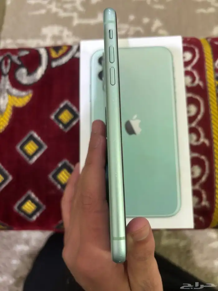 ايفون 11 عادي 2