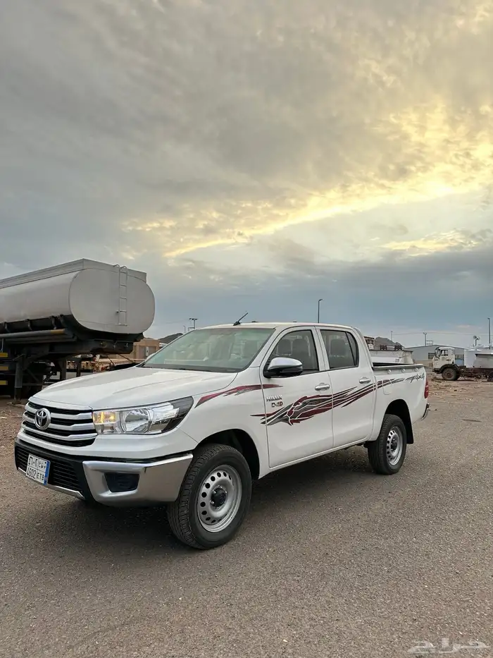 هايلوكس 2024 دبل ديزل 14