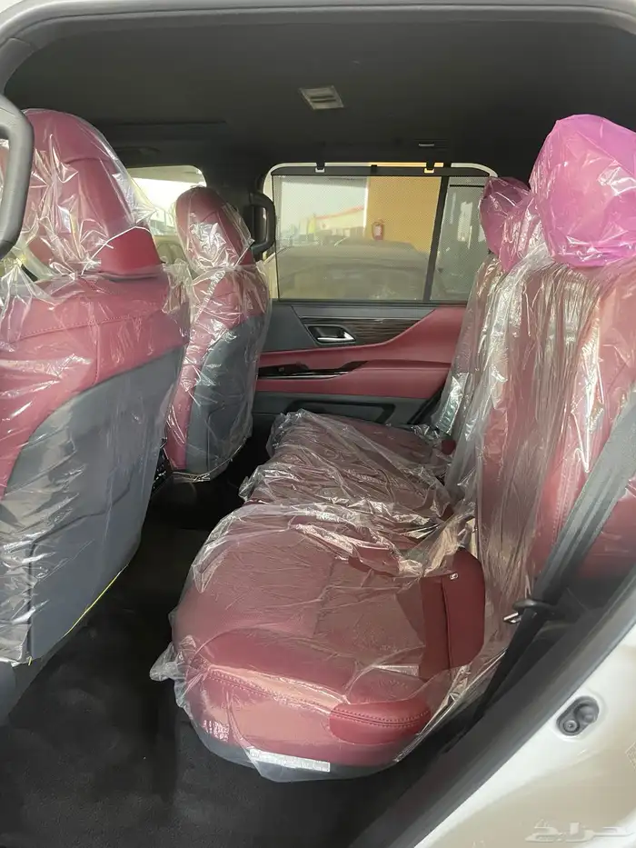 لكزس LX600 فئه AA خليجي 2025 متوفر لدى الحسن 5