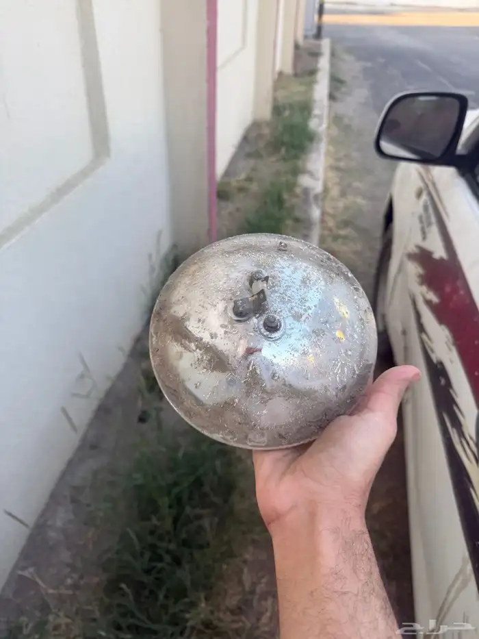 شمعات شاص من2002-1958 الحالة نظيفة وسليمة وكاله عليها ختم 3