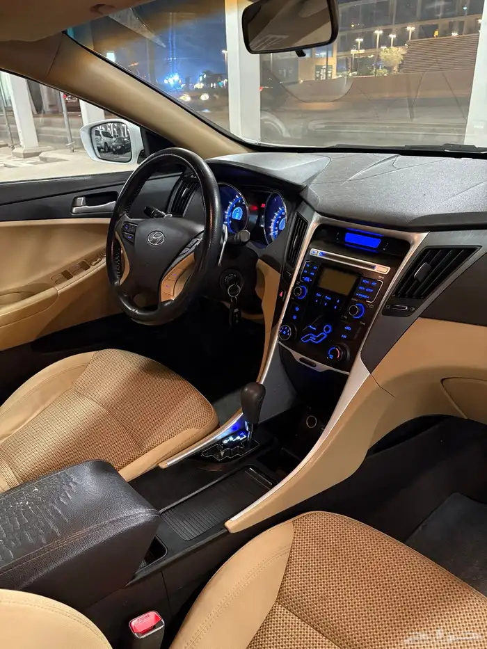 للبيع سوناتا 2012 نظيفه جدا 32