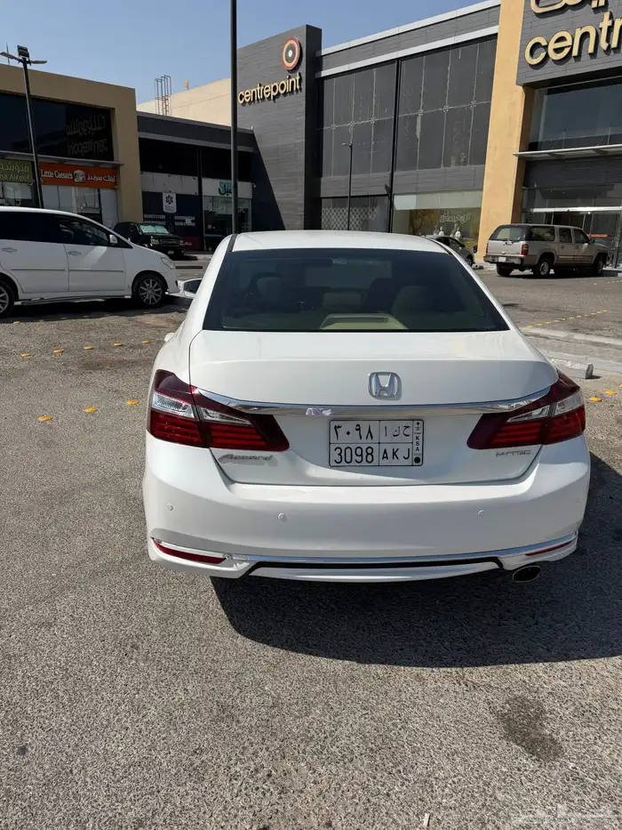 اكورد 2017 ماشي 89 فقط 2