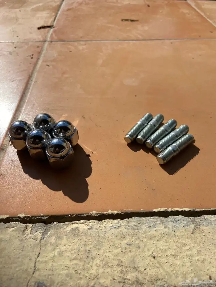 للبيع قطع نيسان باترول فتك متنوعة 34