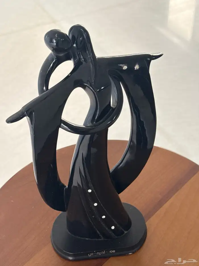 فازه لون اسود مستعملة 1