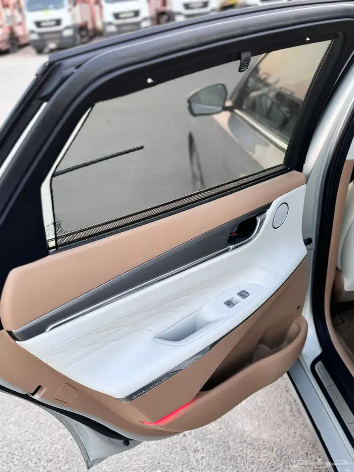 للبيع هونداي ازيرا 2020 بنزين وارد كوريا 23