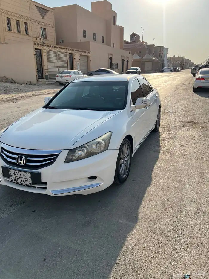 هوندا اكورد2012 6