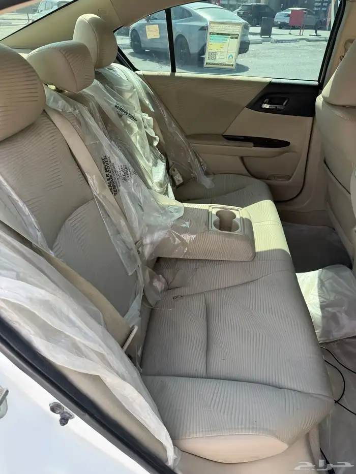 اكورد 2017 ماشي 89 فقط 10