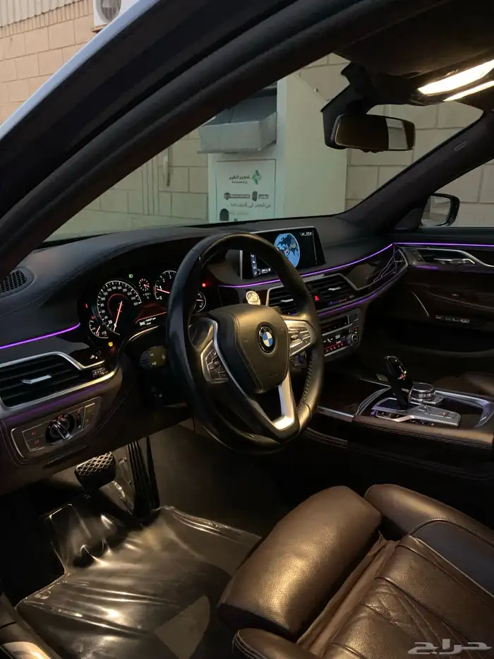 بي ام 740Li 2016 49