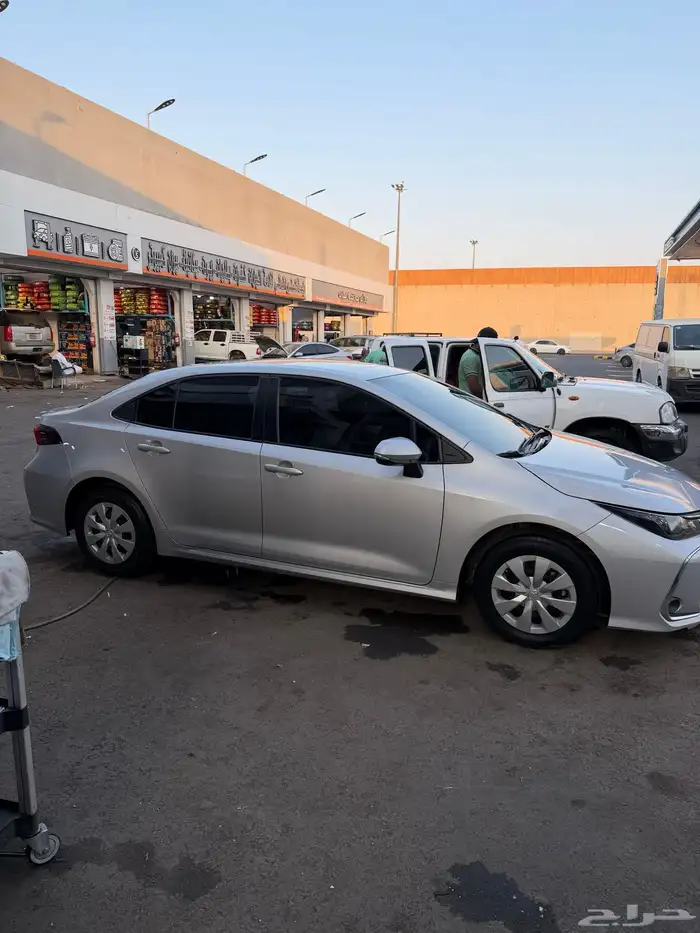 اعرض لكم كورلا مكينه 2000 12