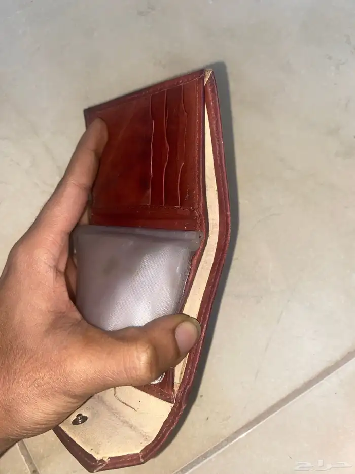 محفظه و شنط اغراض للبيع. 9