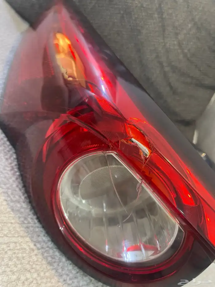 اصطب مازدا cx9 من موديل 2018 فل كامل ليد فيه كسر 1